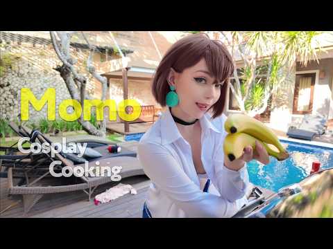 Momo Ayase Makes a Hot Dog with BANANAS | Dandadan Cosplay Cooking