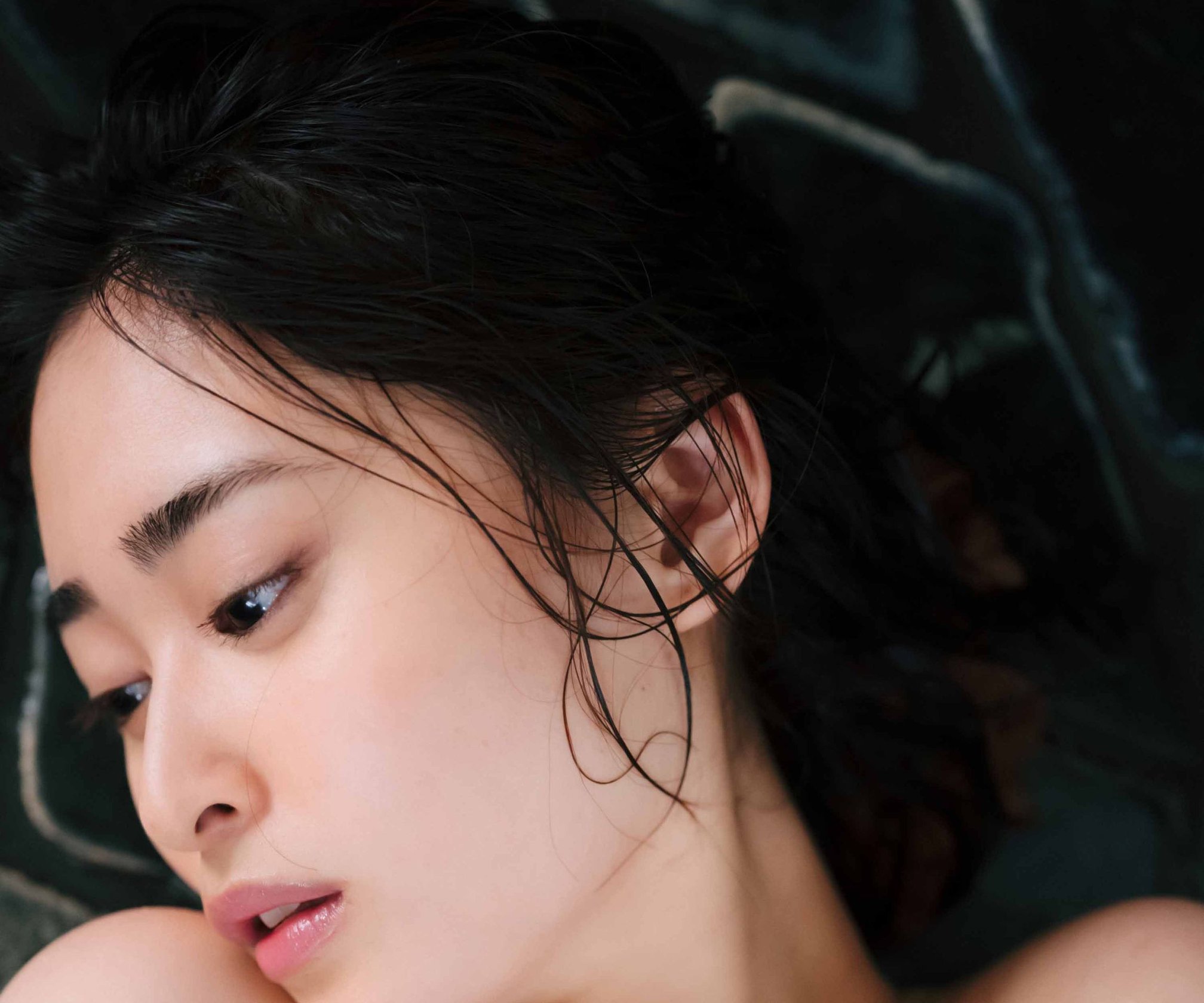 Miki Yanagi 柳美稀, 周プレ Photo Book 真実と嘘。 Set.01 No.8835d3