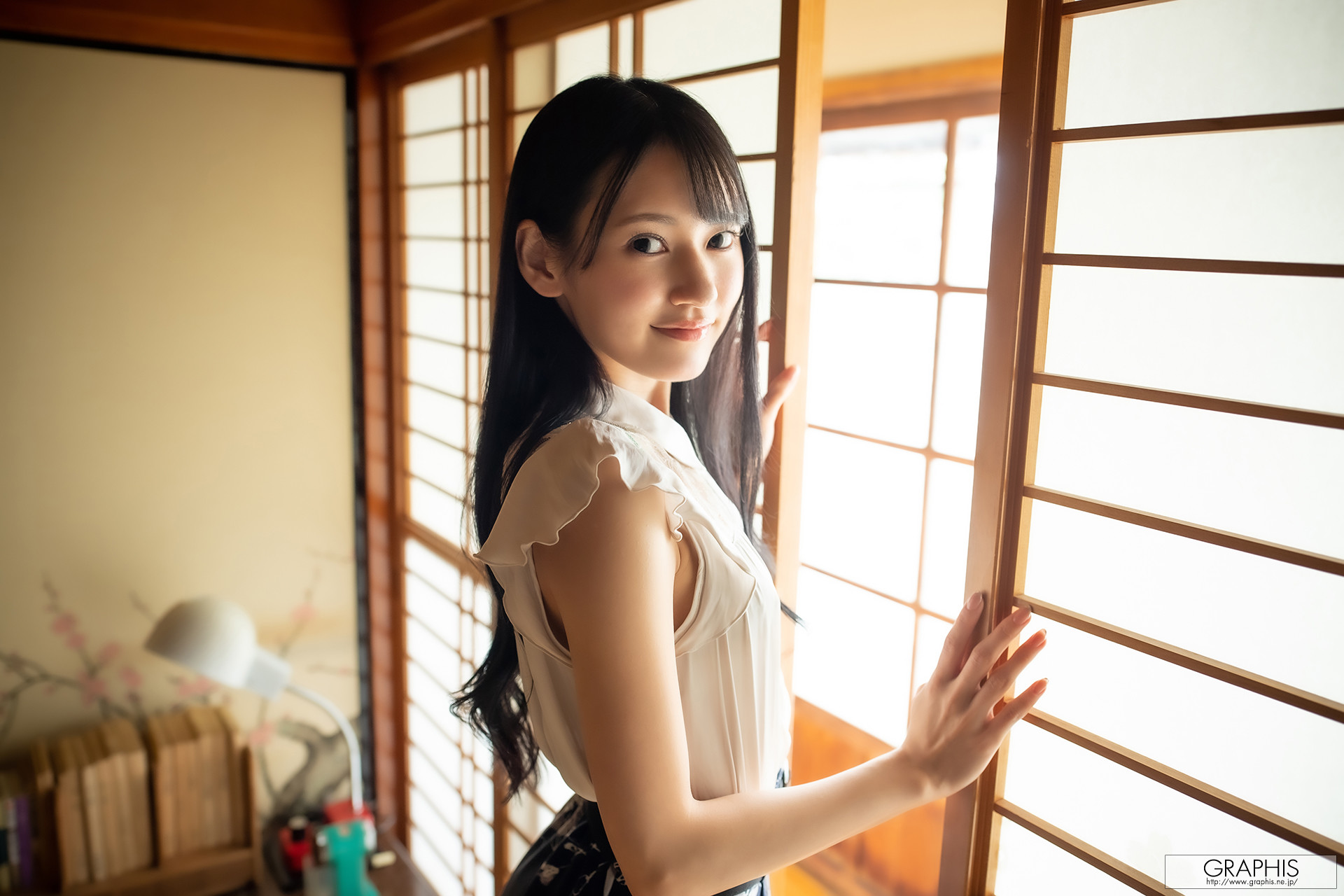 Umi Yatsugake 八挂うみ, [Graphis] Gals “Girl like a doll” Vol.01